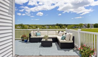 37 Trolly Farm Way, Falmouth, ME 04105
