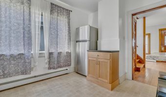 15 Snow Park, Bath, ME 04530