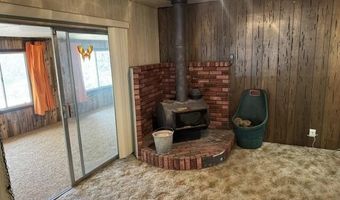 17300 Fuzzy Ln, Anderson, CA 96007