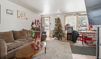 2325 N BALLARD Rd, Appleton, WI 54911