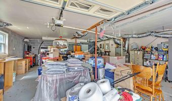 958 W Hunt Rd, Alcoa, TN 37701
