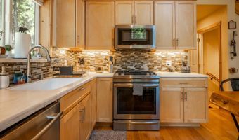 3061 Tahos Dr, Arnold, CA 95223