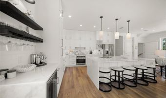 120 WHITE Ave, Anna Maria, FL 34216