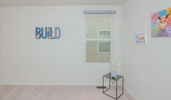 2888 Dillon Dr, Ann Arbor, MI 48105