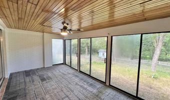 1838 Dogwood Dr, Atmore, AL 36502