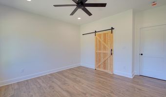 408 Edgewood Dr, Belton, SC 29627