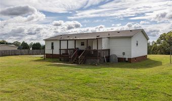 153 Chilton Rd, Ararat, NC 27007