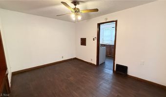 987 Boone St, Akron, OH 44306