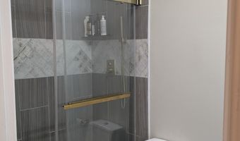 100 HARBORVIEW Dr 211, Baltimore, MD 21230