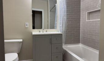 22 Dwight St 2Nd Fl, Ansonia, CT 06401