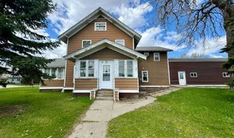 802 7th St, Britton, SD 57430