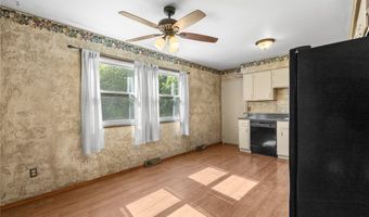 1055 Thomas Dr, Ashland, OH 44805