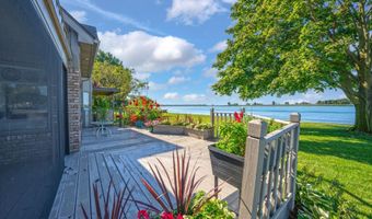 7418 Aqua Isle, Algonac, MI 48001