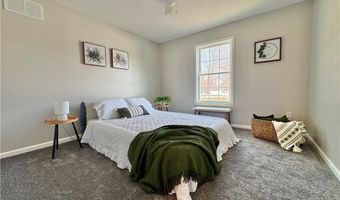406 S Raccoon Rd, Austintown, OH 44515