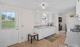 914 32nd St, Allegan, MI 49010
