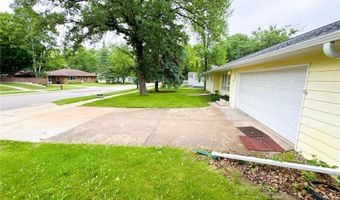 1225 Irving St, Alexandria, MN 56308
