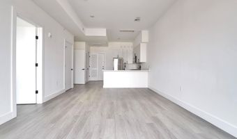 425 AVENUE C 504, Bayonne, NJ 07002