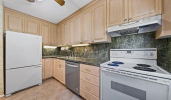 75 Harbor N, Amityville, NY 11701