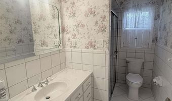 100 Lakeland Dr, Bennettsville, SC 29512