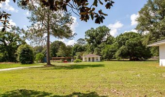 1402 W 12th St, Alma, GA 31510