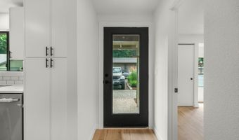 9020 SW 130TH Ave, Beaverton, OR 97008