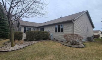 69 PENBROOK Cir, Appleton, WI 54913