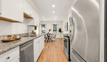 19 SHAGBARK Ct, Rockville, MD 20852