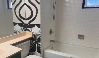 990 Ala Nanala St 28A, Honolulu, HI 96818