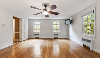 60 Wedgewood Rd, Auburn, ME 04210