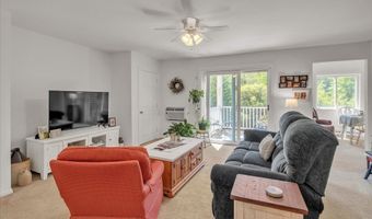 22 Dailey St G, Attleboro, MA 02703