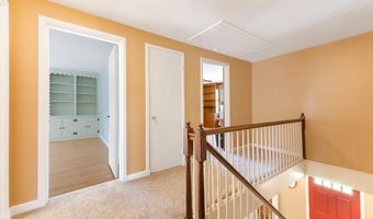 36 Woodlawn Ave, Auburn, ME 04210