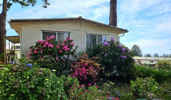 16427 VISTA HILLS Dr 17, Brookings, OR 97415