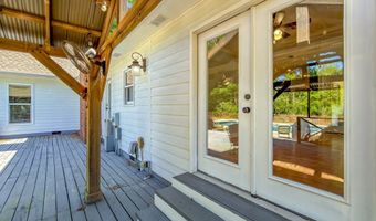2113 Backlake Cir, Bainbridge, GA 39819