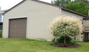 2121 N Partridge Point Rd, Alpena, MI 49707