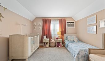28 OBRIEN Ct, Bayonne, NJ 07002