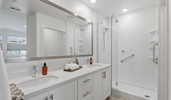 6042 Colt Pl 303, Carlsbad, CA 92009