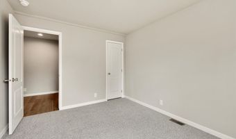 19572 Lakewood Ct, Aurora, OR 97002