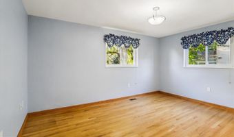 4510 GRETNA St, Bethesda, MD 20814