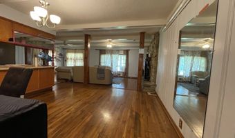 7725 S Oak Dr, Indianapolis, IN 46227