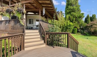 8712 SW WAKKILA Ter, Beaverton, OR 97007
