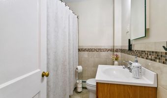 117 W WAYNE Ave, Aldan, PA 19018