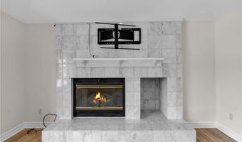 10 San Mateo Ct, Amherst, NY 14051