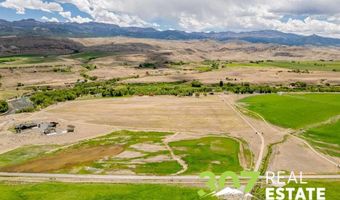 22 Castle Rock Rd, Cody, WY 82414