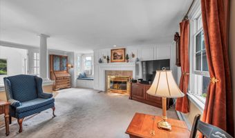 20 Bolleswood Ln, Avon, CT 06001