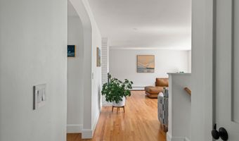 56 Carroll St, Falmouth, ME 04105