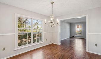 107 Spruce Cir N, Barnegat, NJ 08005