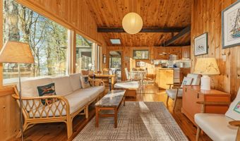 305 Bay View Dr, Bar Harbor, ME 04609