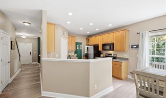 1007 Copper Ridge Ct, Apex, NC 27502