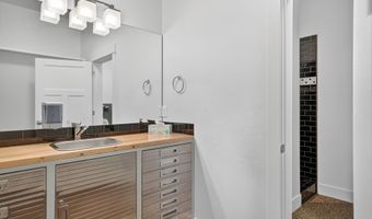 14956 S CASTLE VALLEY Dr, Bluffdale, UT 84065