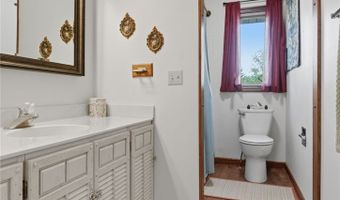 4150 Laubert Rd, Atwater, OH 44201